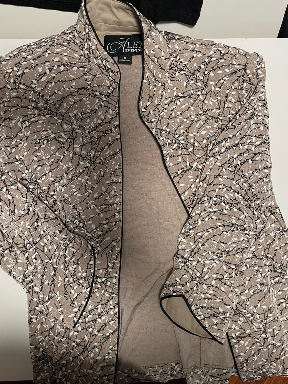 Alex evenings Nude/Beige S cardigan